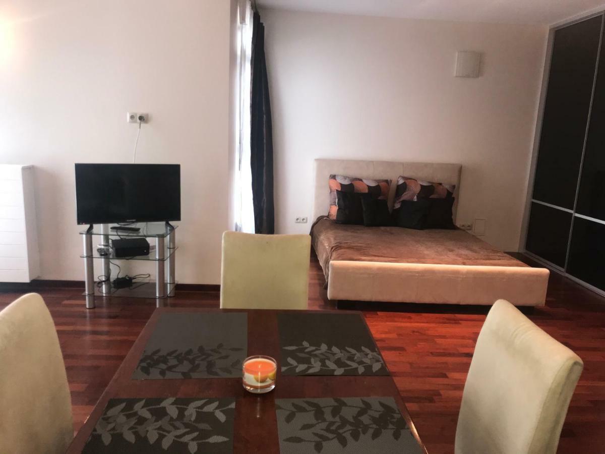 Apartament Gdanski Varšava Exteriér fotografie