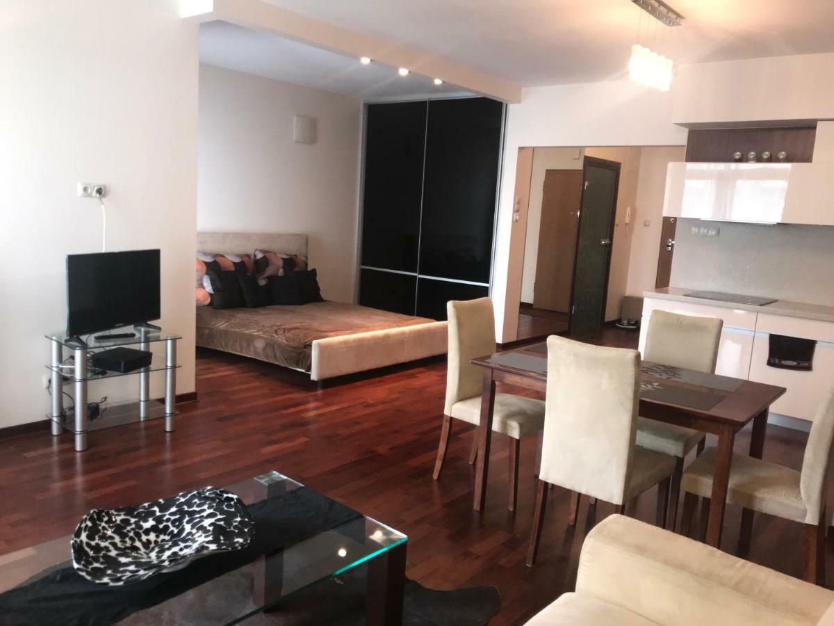 Apartament Gdanski Varšava Exteriér fotografie